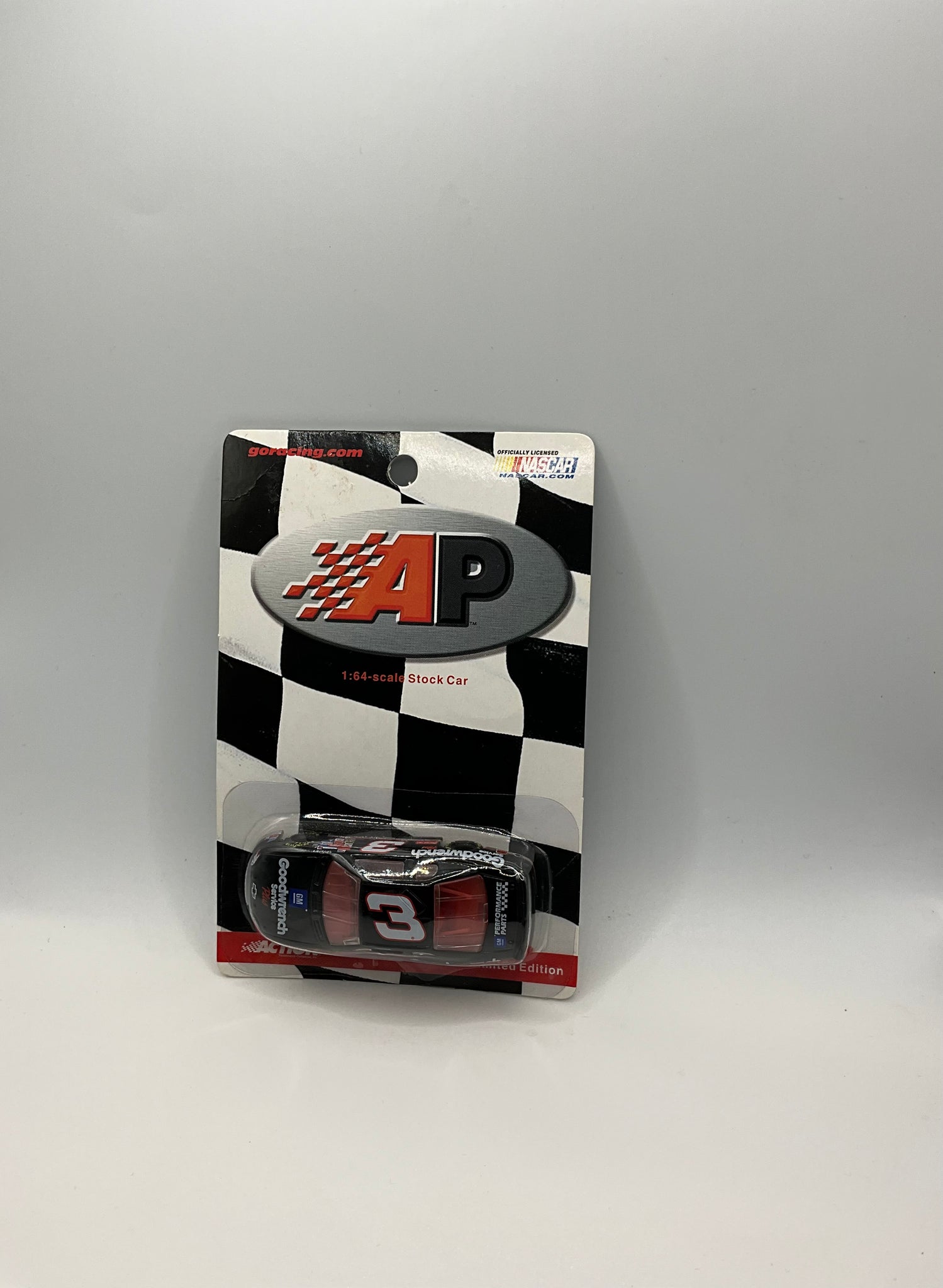 DALE EARNHARDT SR 1999 GOODWRENCH 1/64 NASCAR DIECAST