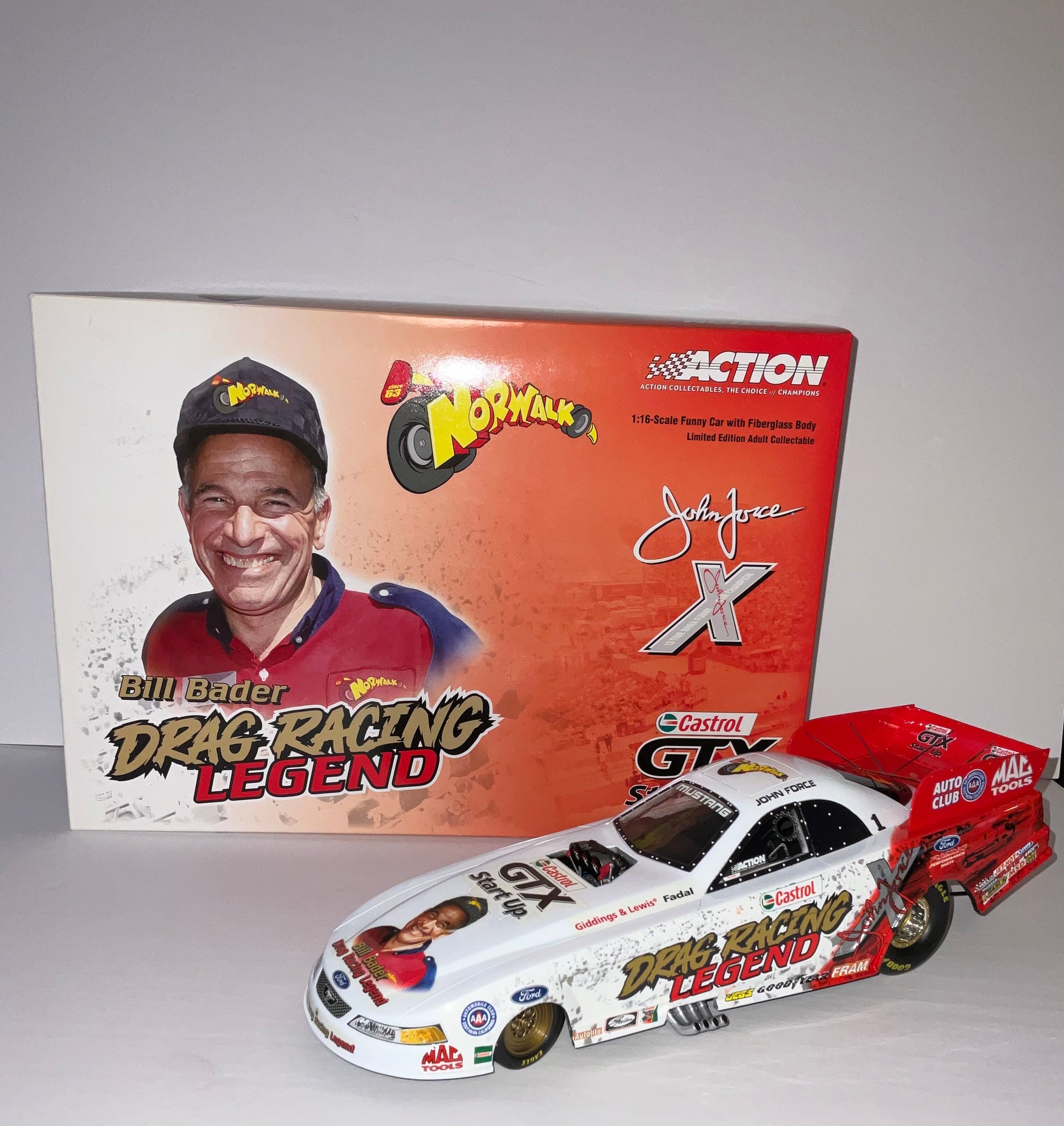 JOHN FORCE NORWALK RACEWAY PARK 2005 DRAG RACING LEGEND CASTROL GTX START UP 1 16 NHRA DIECAST FUNNY Action Racing Collecatables