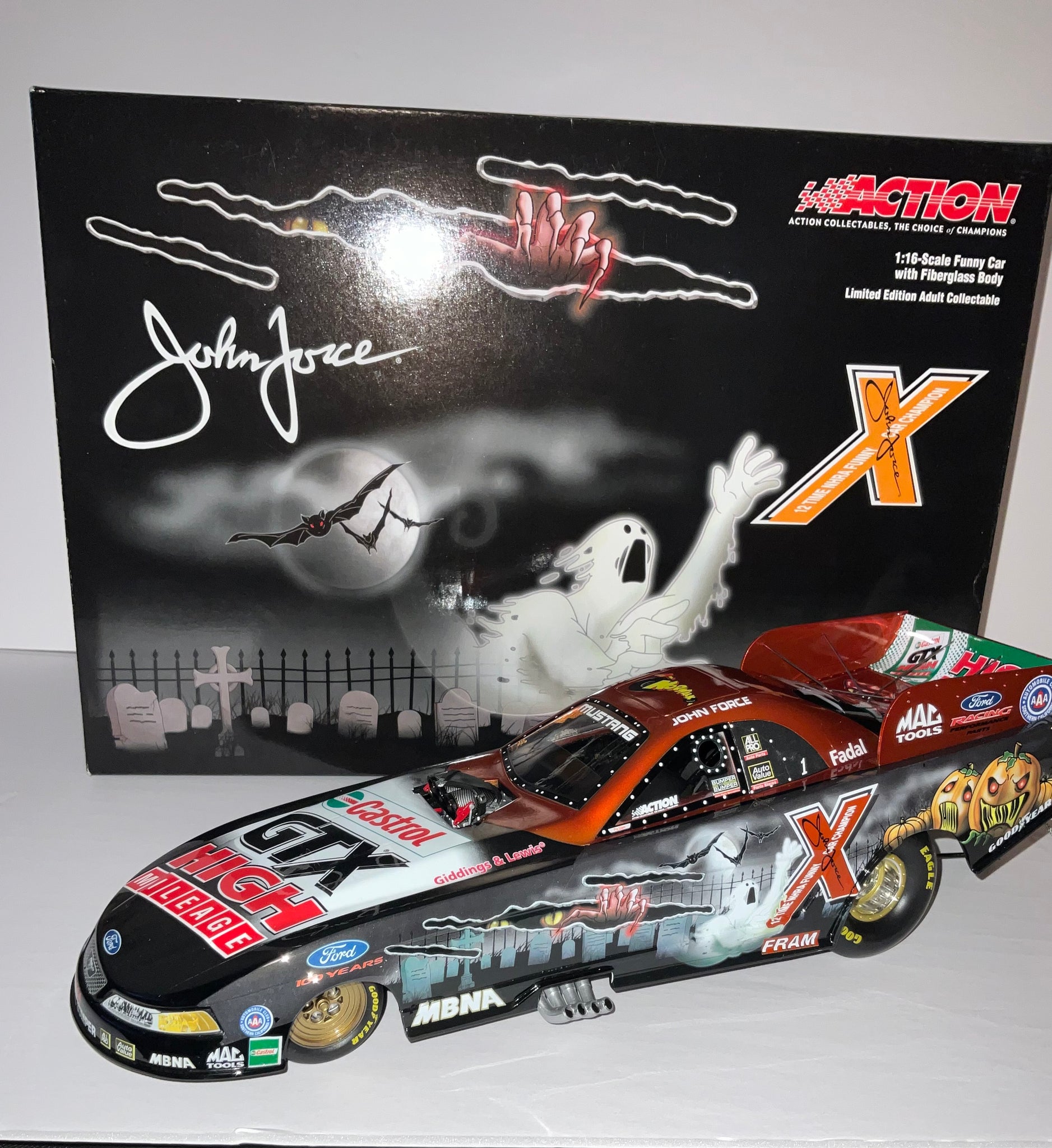 JOHN FORCE 2003 CASTROL GTX HIGH MILEAGE/NORWALK 1:16 NHRA FIBERGLASS FUNNY CAR  - Action Racing Collectables