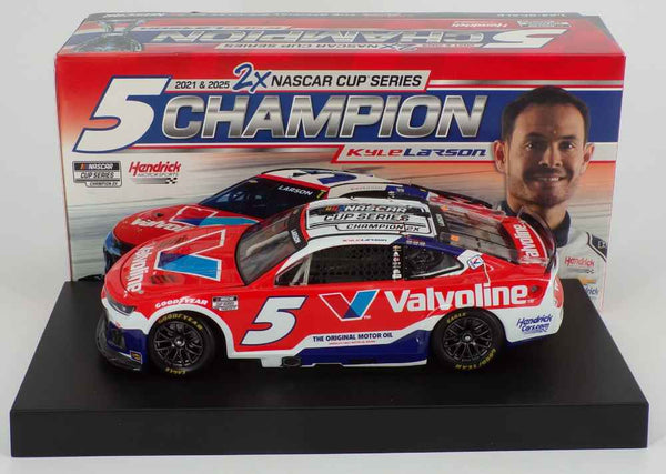 KYLE LARSON 2026 VALVOLINE CHAMPION 1:24 NASCAR DIECAST - Action Racing Collectables