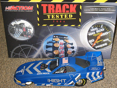 ROBERT HIGHT 2006 AUTO CLUB OF SOUTHERN CALIFORNIA TRACK TESTED 1:24 FUNNY CAR NHRA DIECAST by Action Racing Collectables