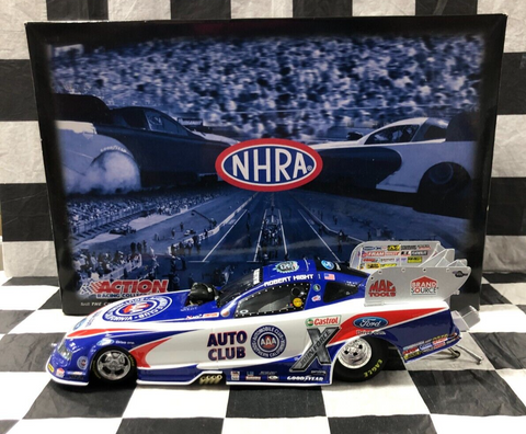 ROBERT HIGHT 2010 AAA 1:24 FUNNY CAR NHRA DIECAST