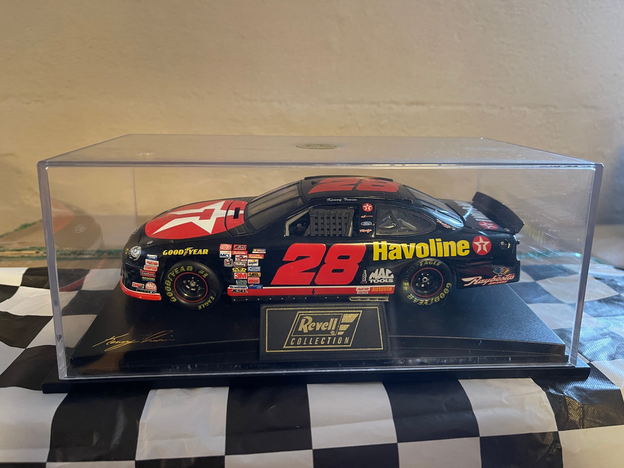 Revell clearance nascar diecast