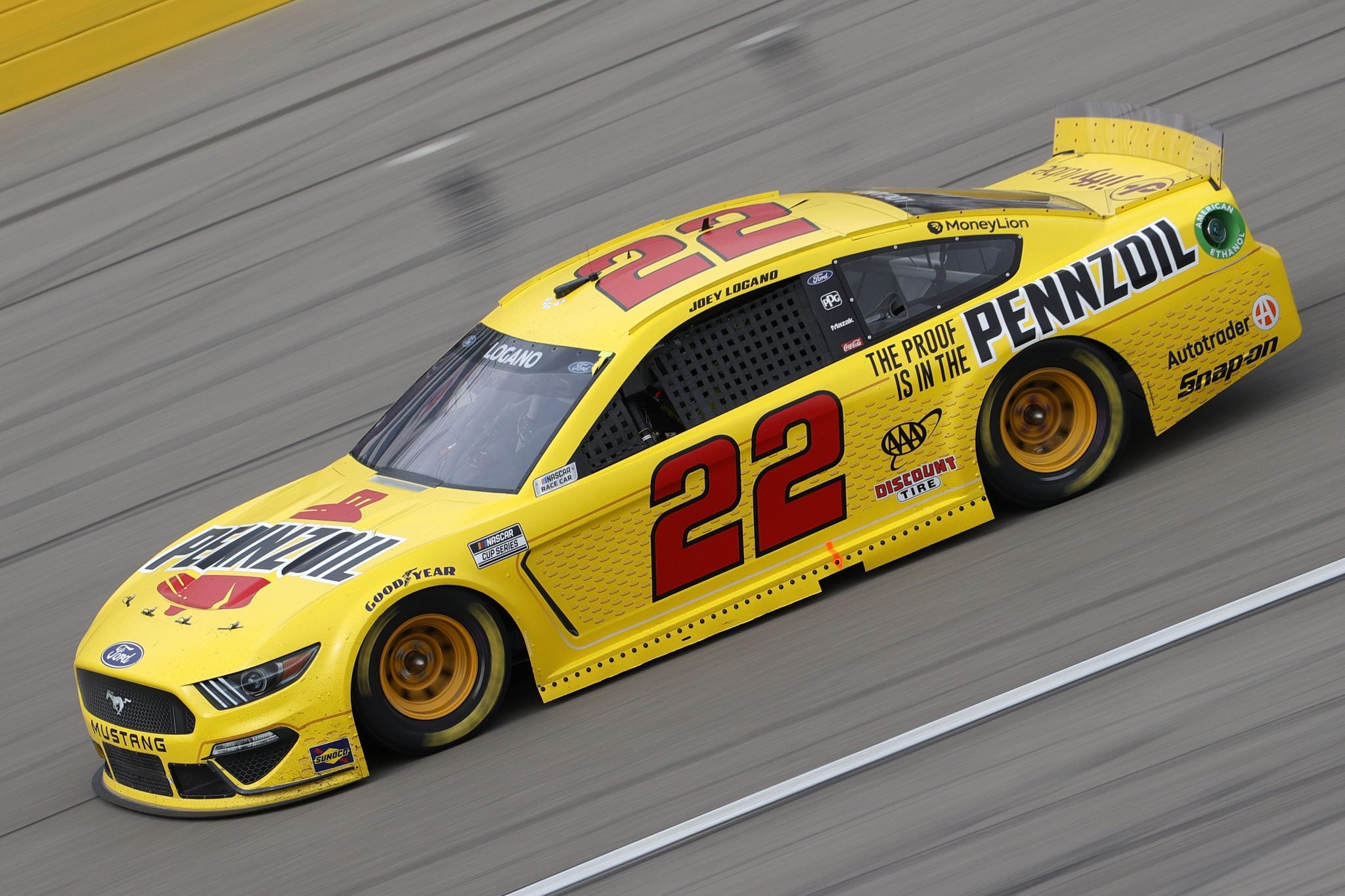 JOEY LOGANO 2021 PENNZOIL 1:24 NASCAR DIECAST - Lionel Racing