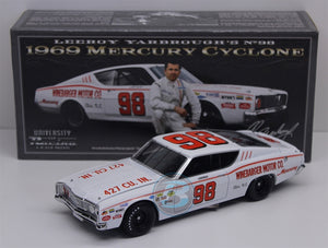 #98 LEEROY YARBROUGH WINEBARGER MOTOR CO 1969 MERCURY CYCLONE 1:24 UNIVERSITY OF RACING LEGENDS NASCAR DIECAST