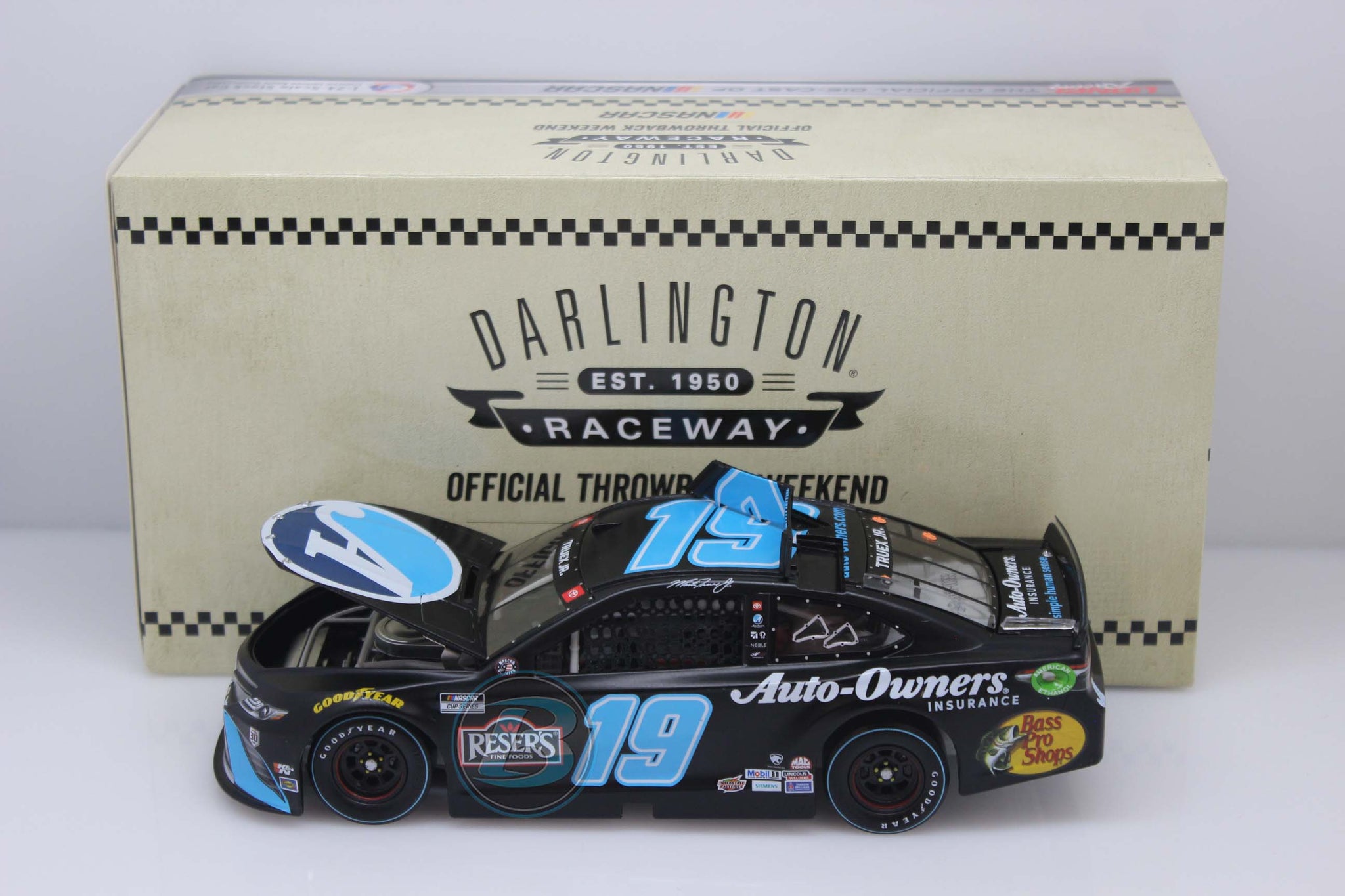 MARTIN TRUEX JR 2021 AUTO OWNERS DARLINGTON THROWBACK  1:24 NASCAR DIECAST